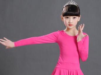 水姓女孩起名大全唯美好听