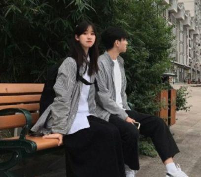 又头痛又心烦类似的句子