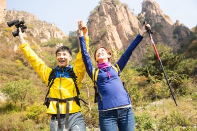 ​爬山的说说心情短句 登山看风景的心情简短