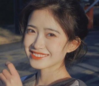 ​女生表达心情的个性签名(精选80句)
