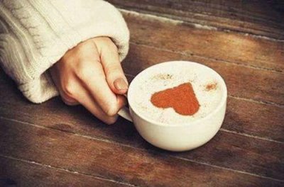 ​相隔两地的思念短语 思念一个人的心情短语(53句)