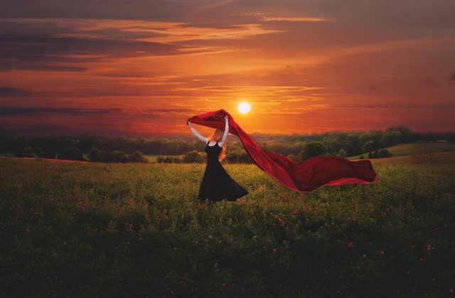 搞怪的王者情侣名字 搞怪的王者情侣名字