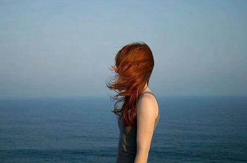 2025年简短的抖音最火的伤感句子汇编30条