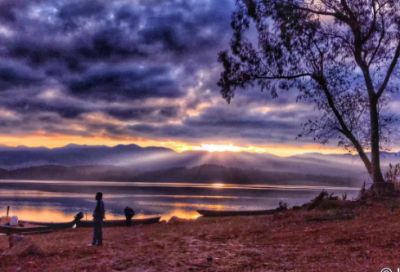 ​关于偏心的句子说说心情 讽刺偏心的人经典语句